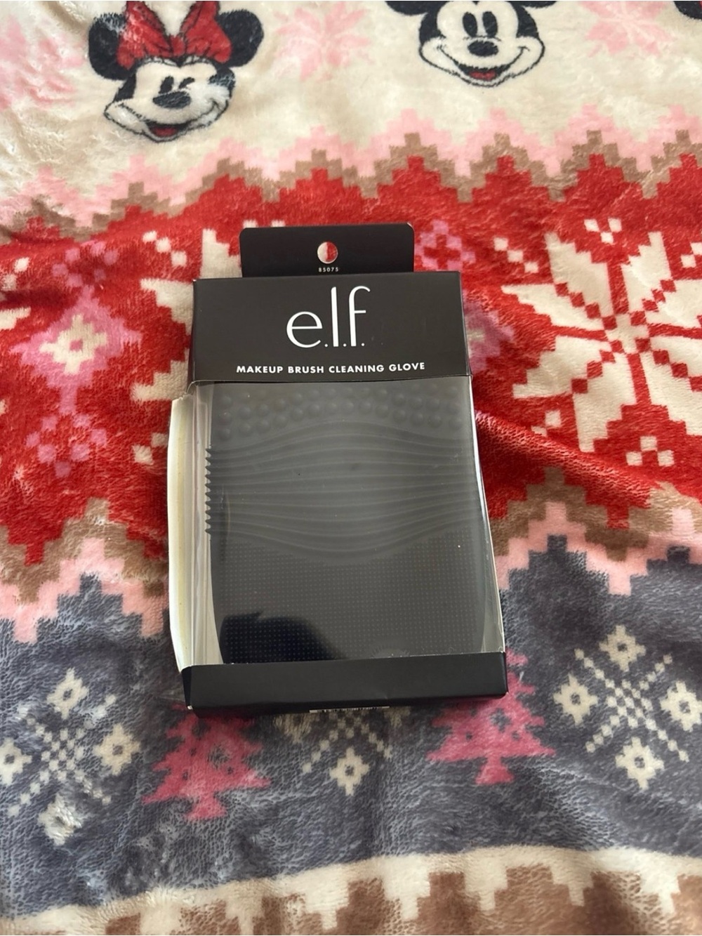 elf Makeup Brush Cleaning Glove
